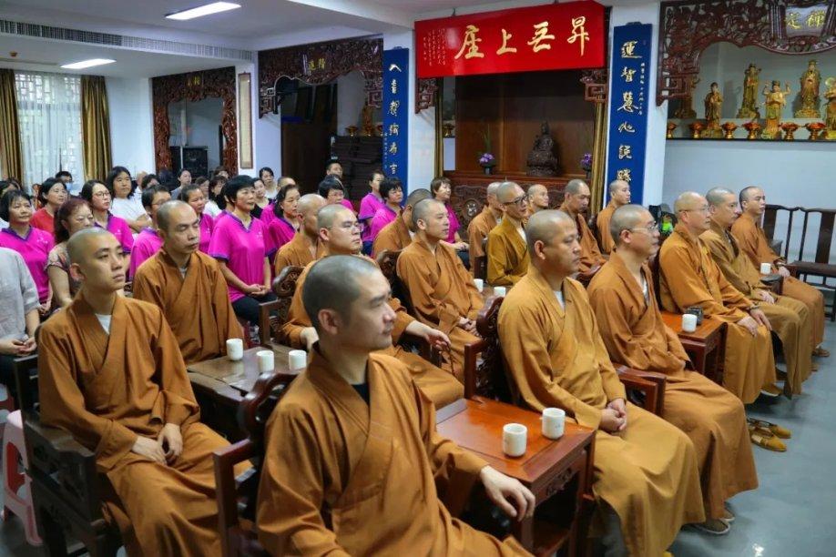 逃离复古经典房屋