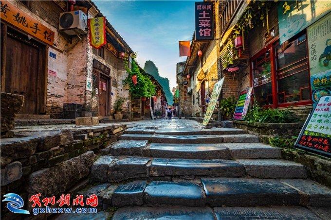 了解《爱情公寓1》胡一菲交了男朋友之后有着什么样的改变呢?,尽在有问必答平台