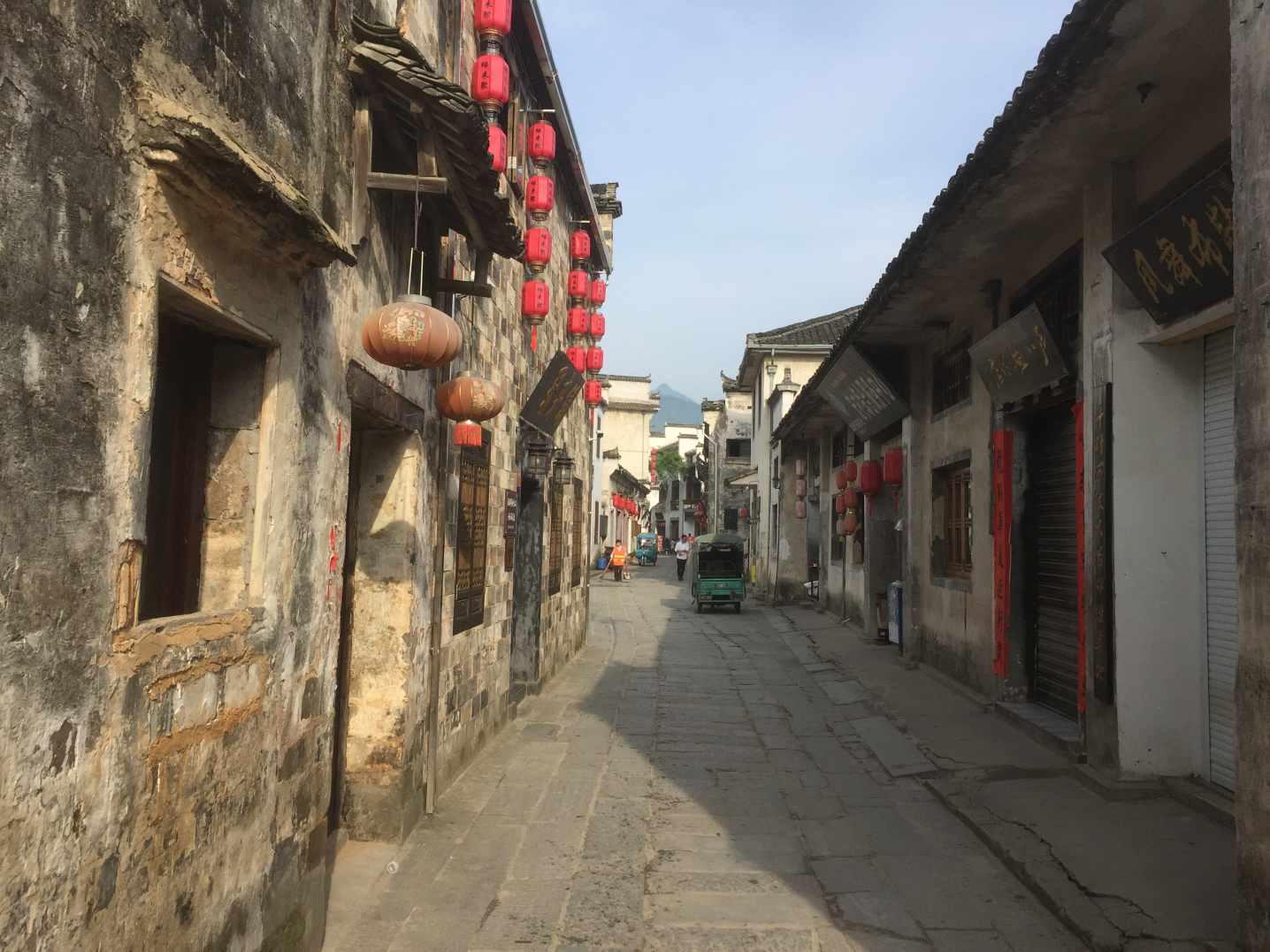 救援蓝色小兔