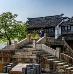 为什么最能拍出中国人的浪漫的,总是张艺谋?-专从疑问中汲取力量