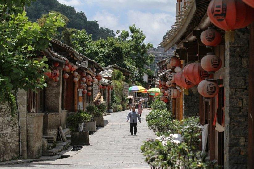 MOYIJIE膜一姐：隐形车衣到底是不是“智商税”？装贴久了会不会黄变？