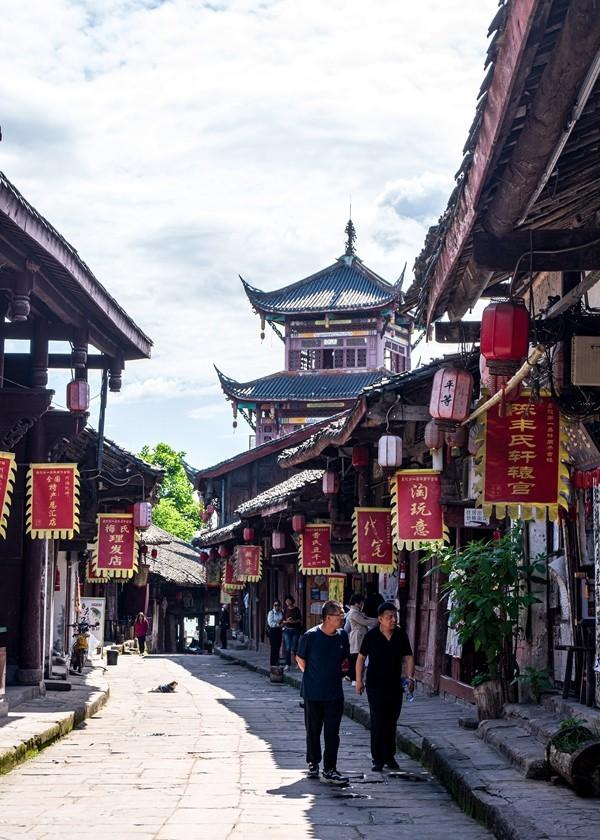 在燕莎奥特莱斯买了一块表，想退货，能成功么？游戏画面