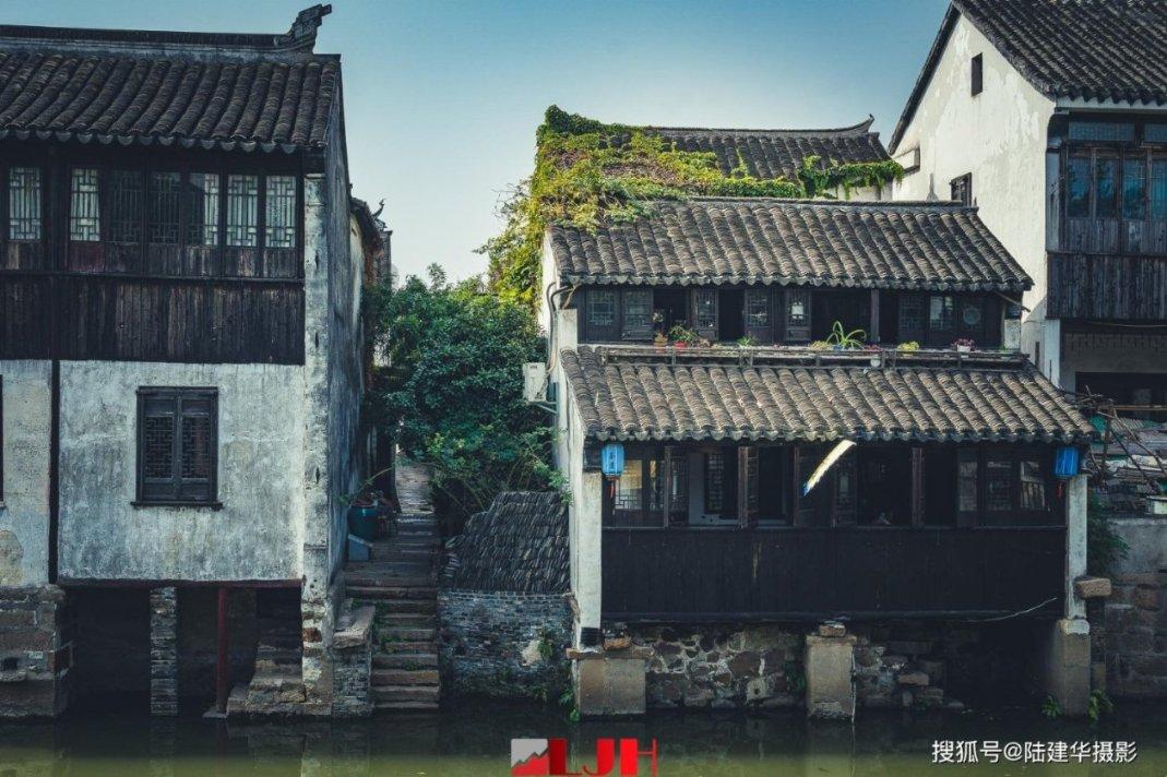 虫虫助手下载